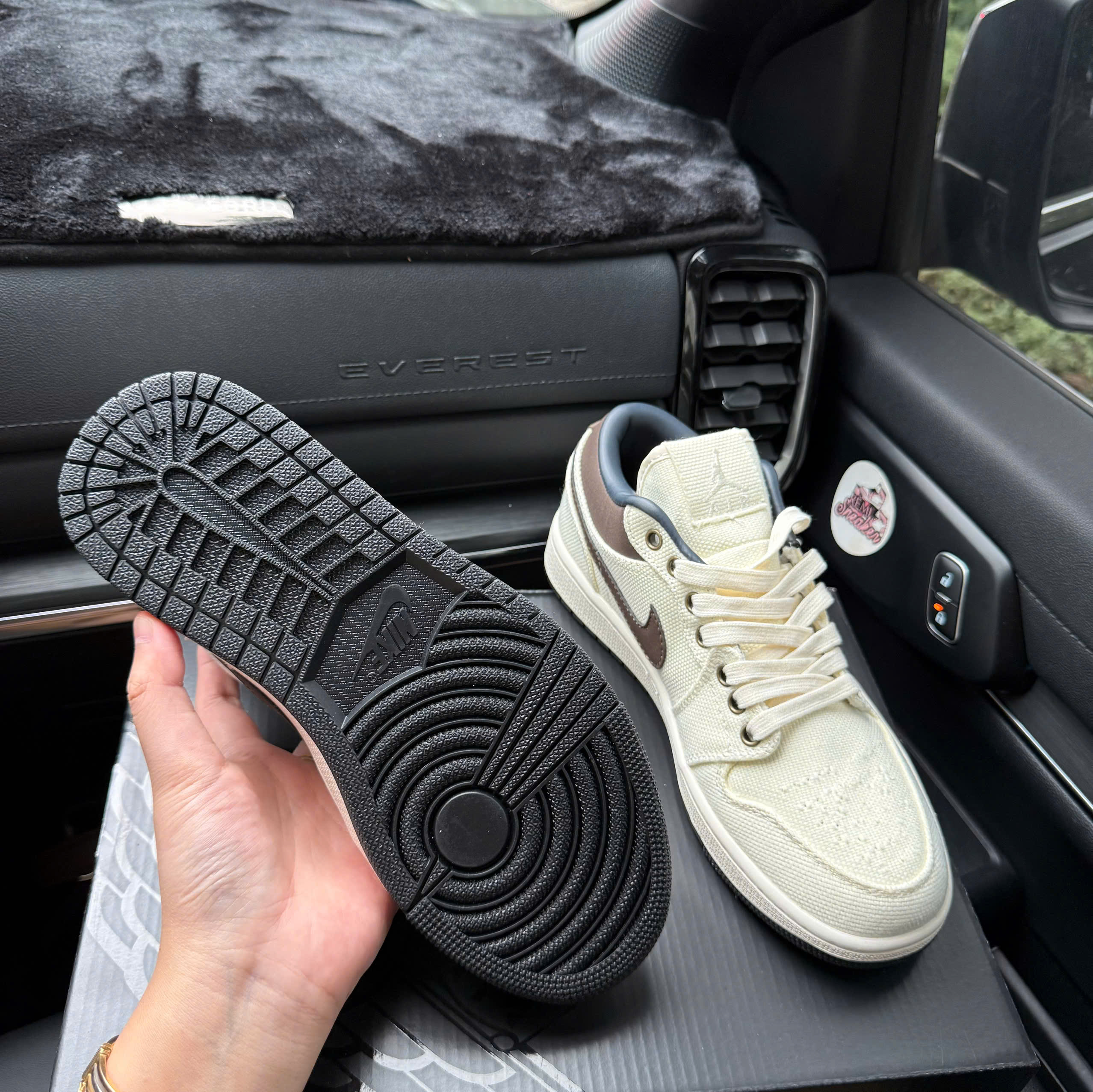 jd kem nâu vải thấp sc