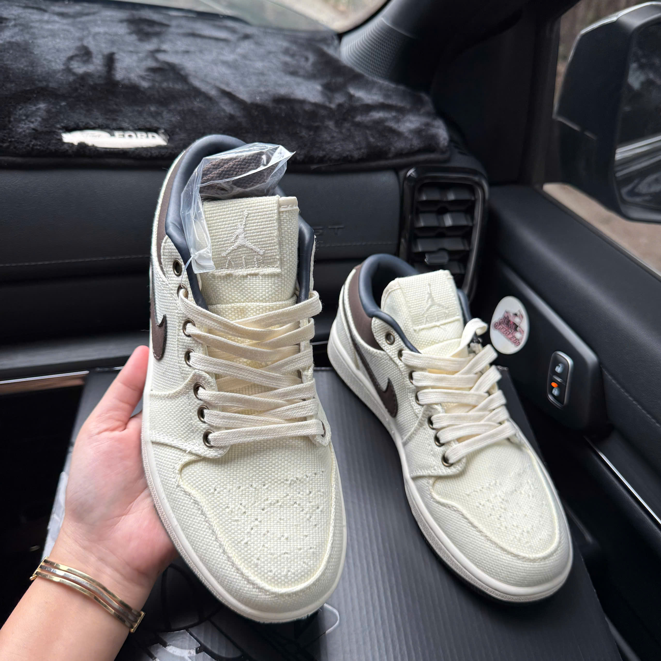 jd kem nâu vải thấp sc