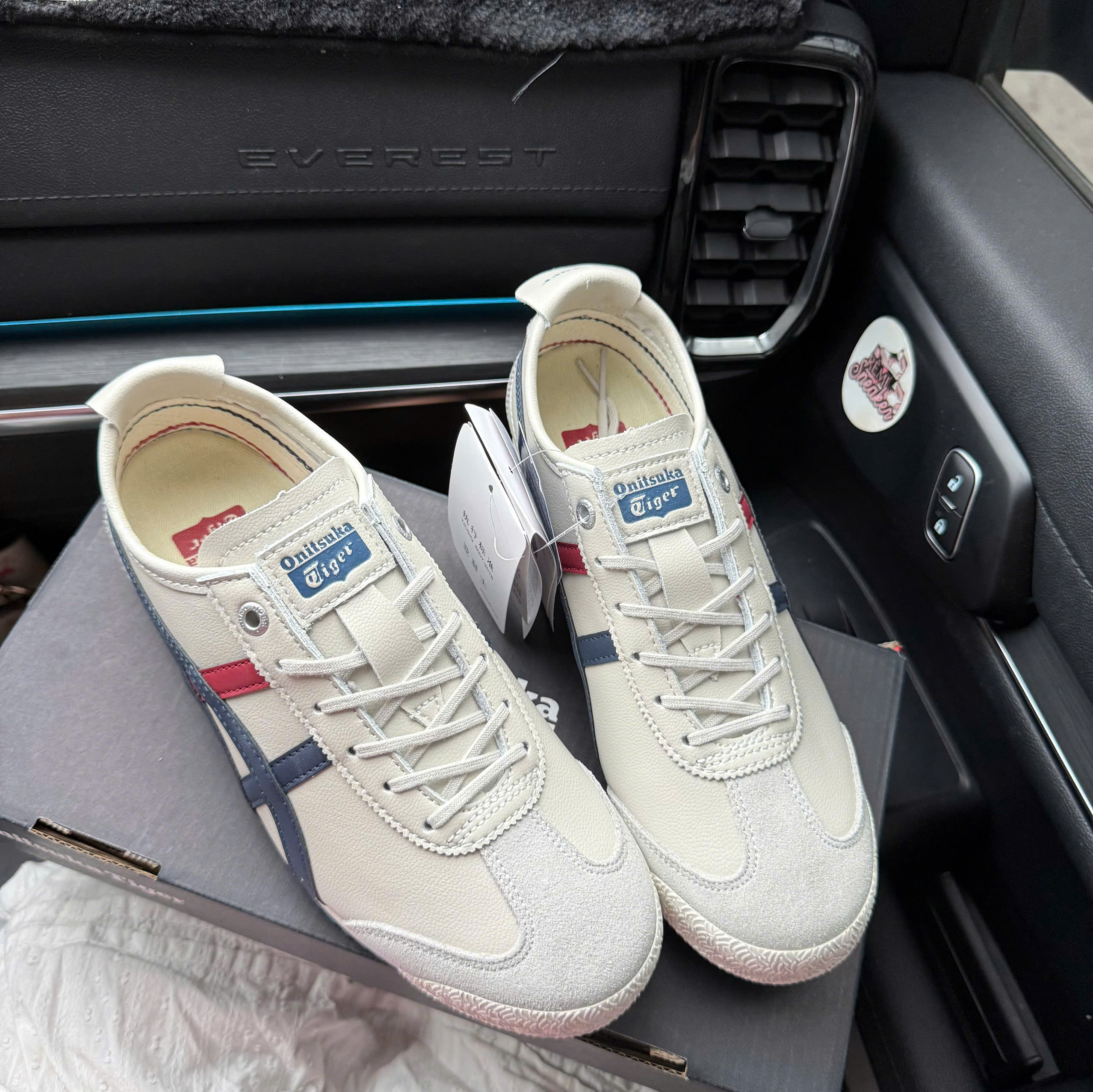 tiger SD xám navy đỏ