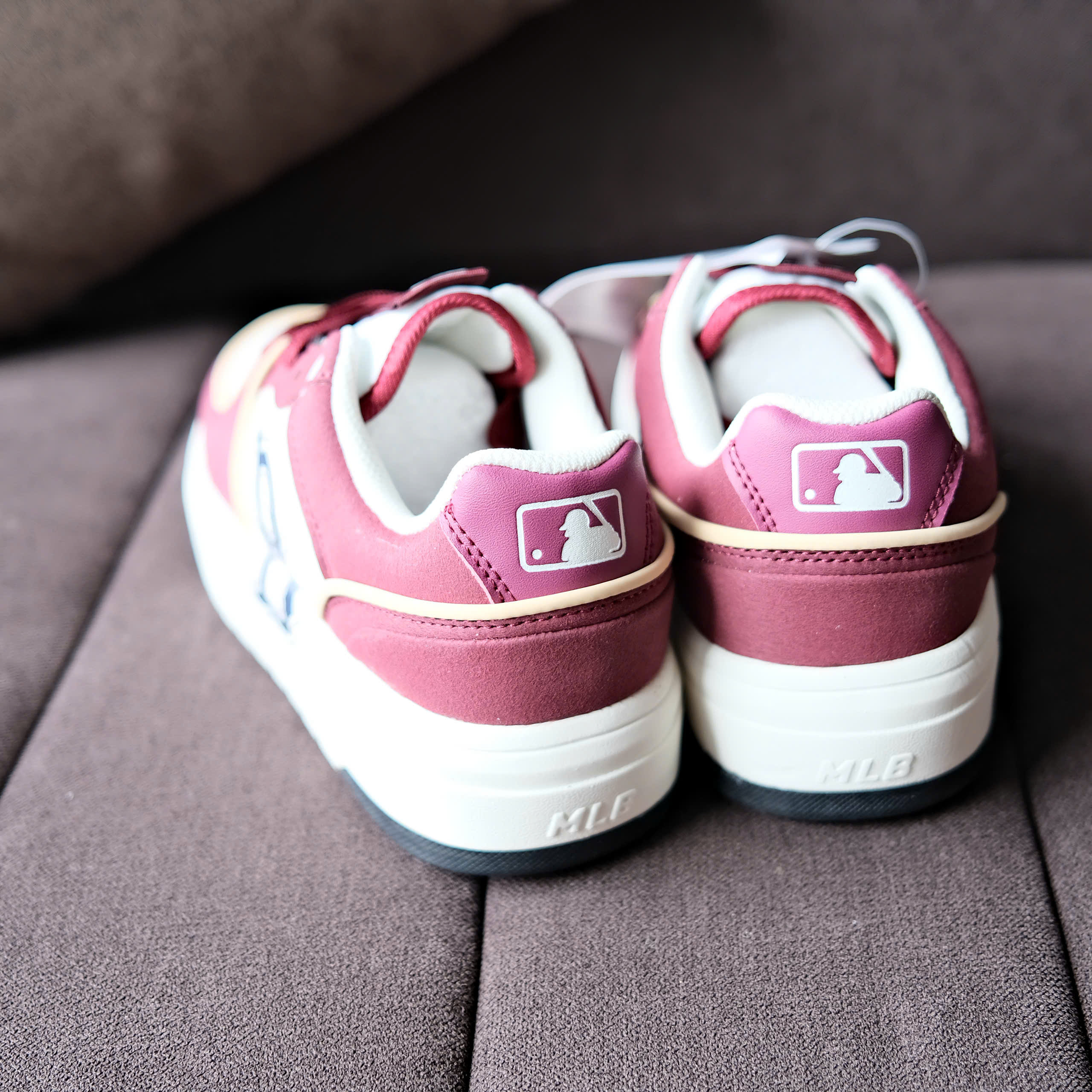 mlb liner đỏ mận