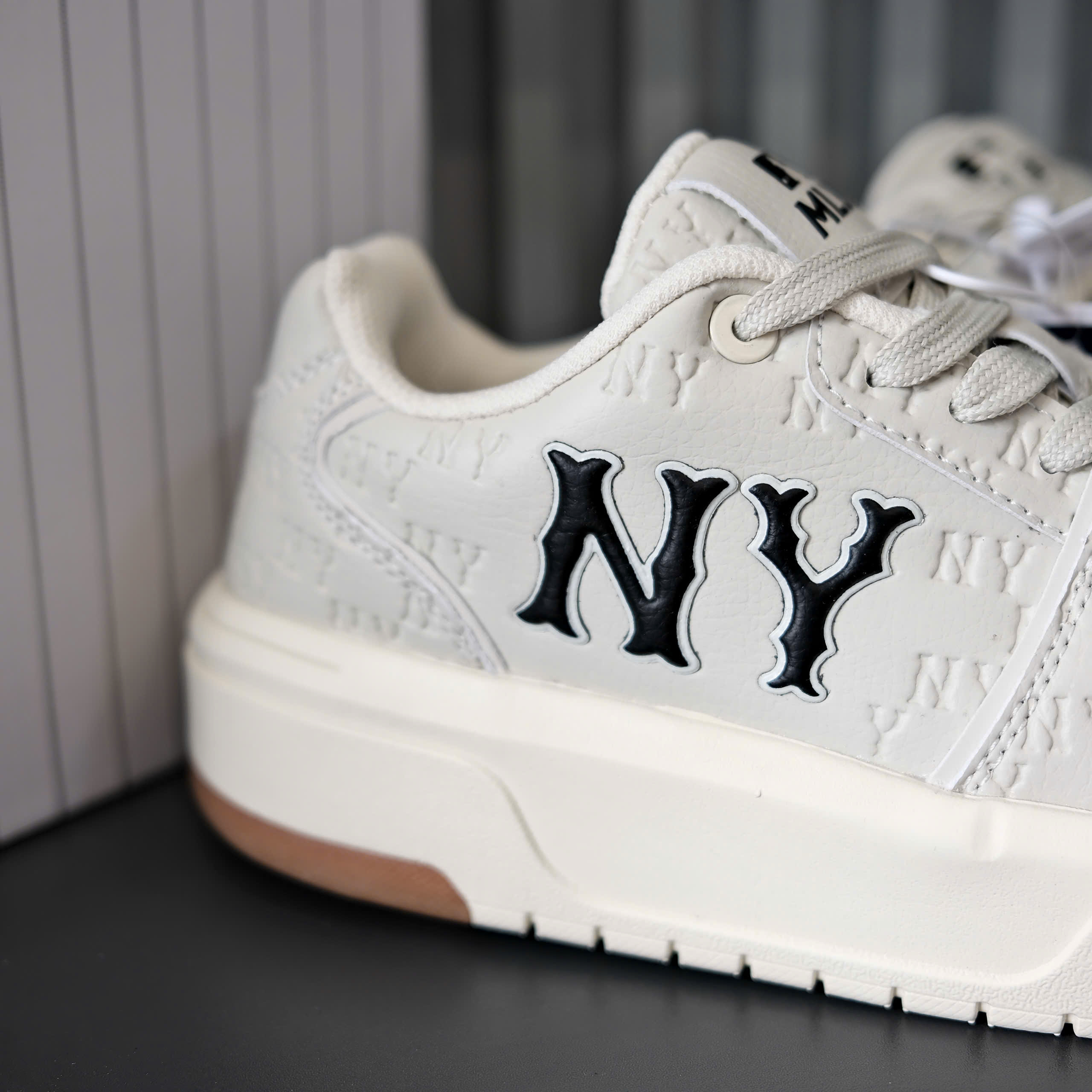 mlb 2025 NY trắng nâu