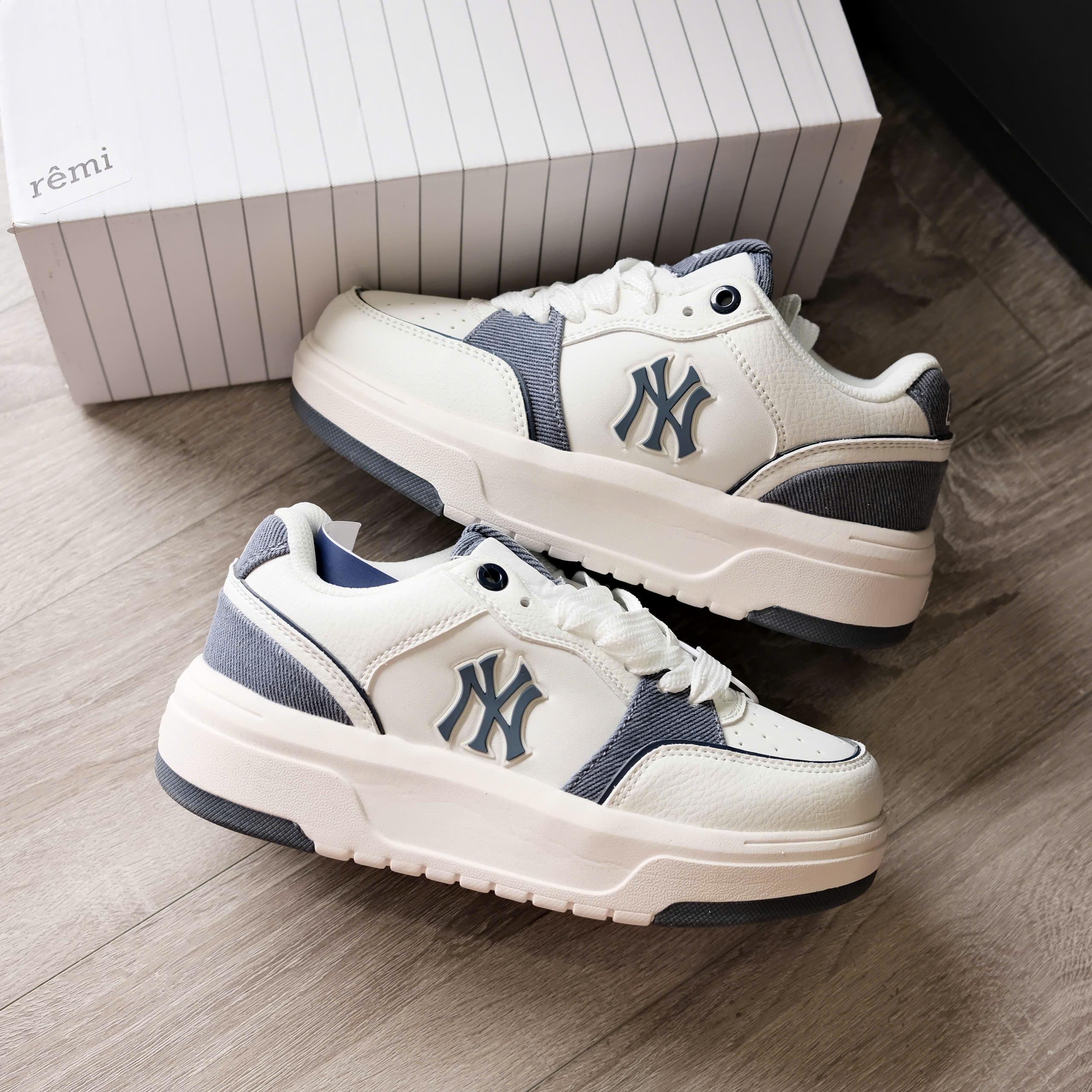 mlb 2025 trắng xanh