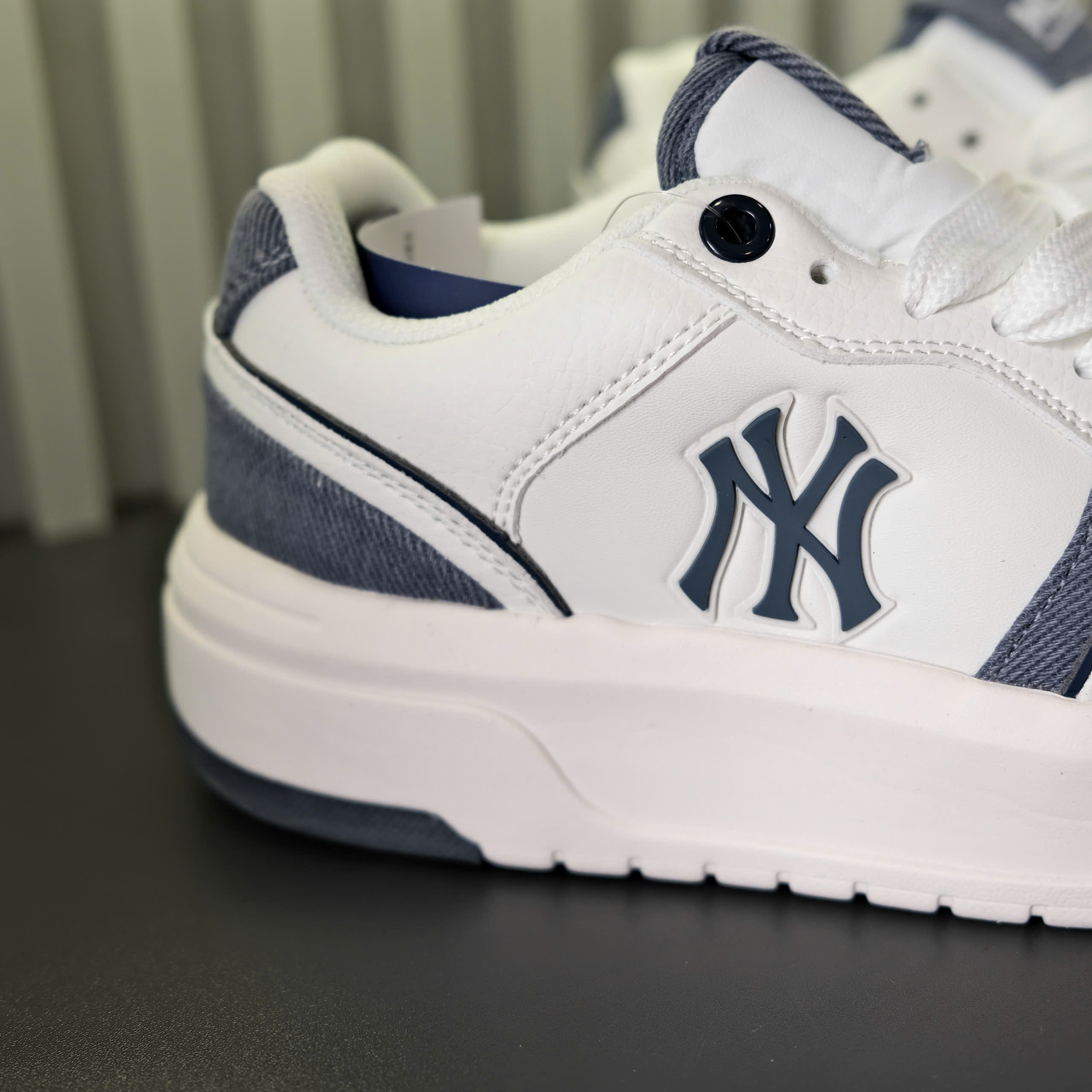 mlb 2025 trắng xanh