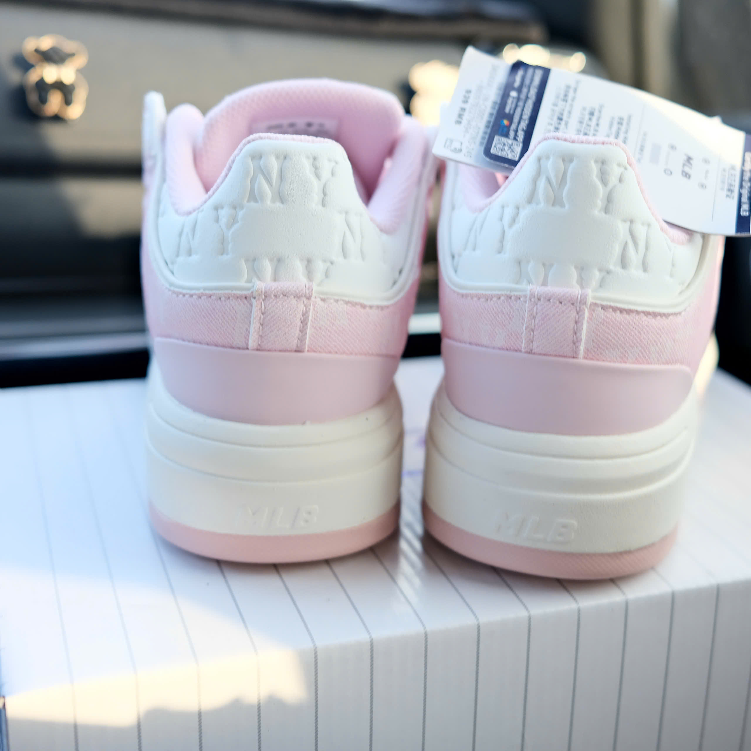 mlb liner dán hồng