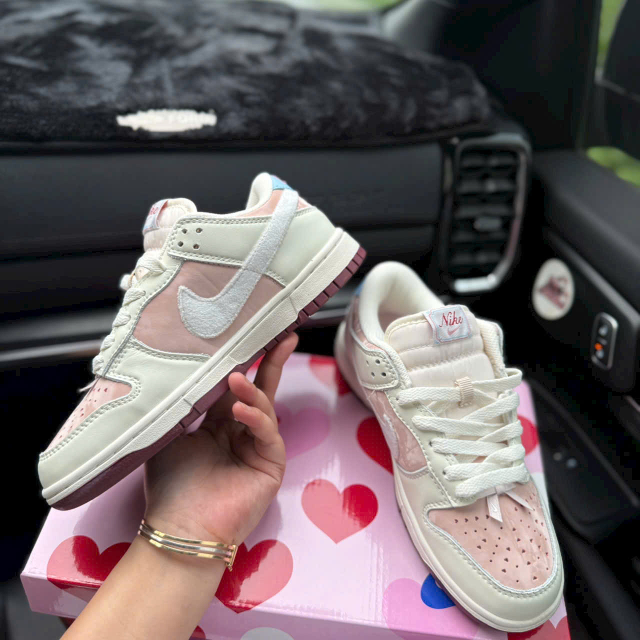 nike SB valentine 2026