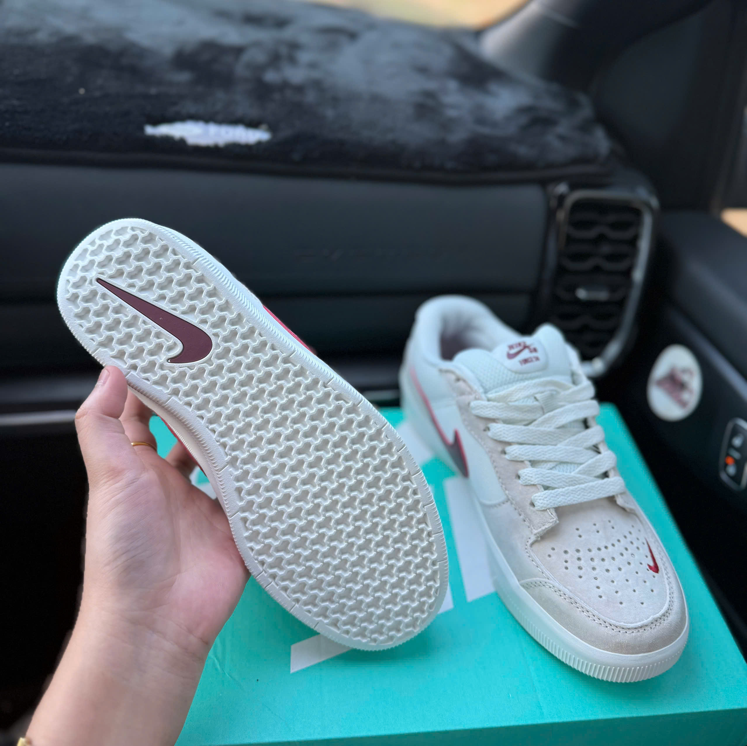 nike sb58 móc đỏ