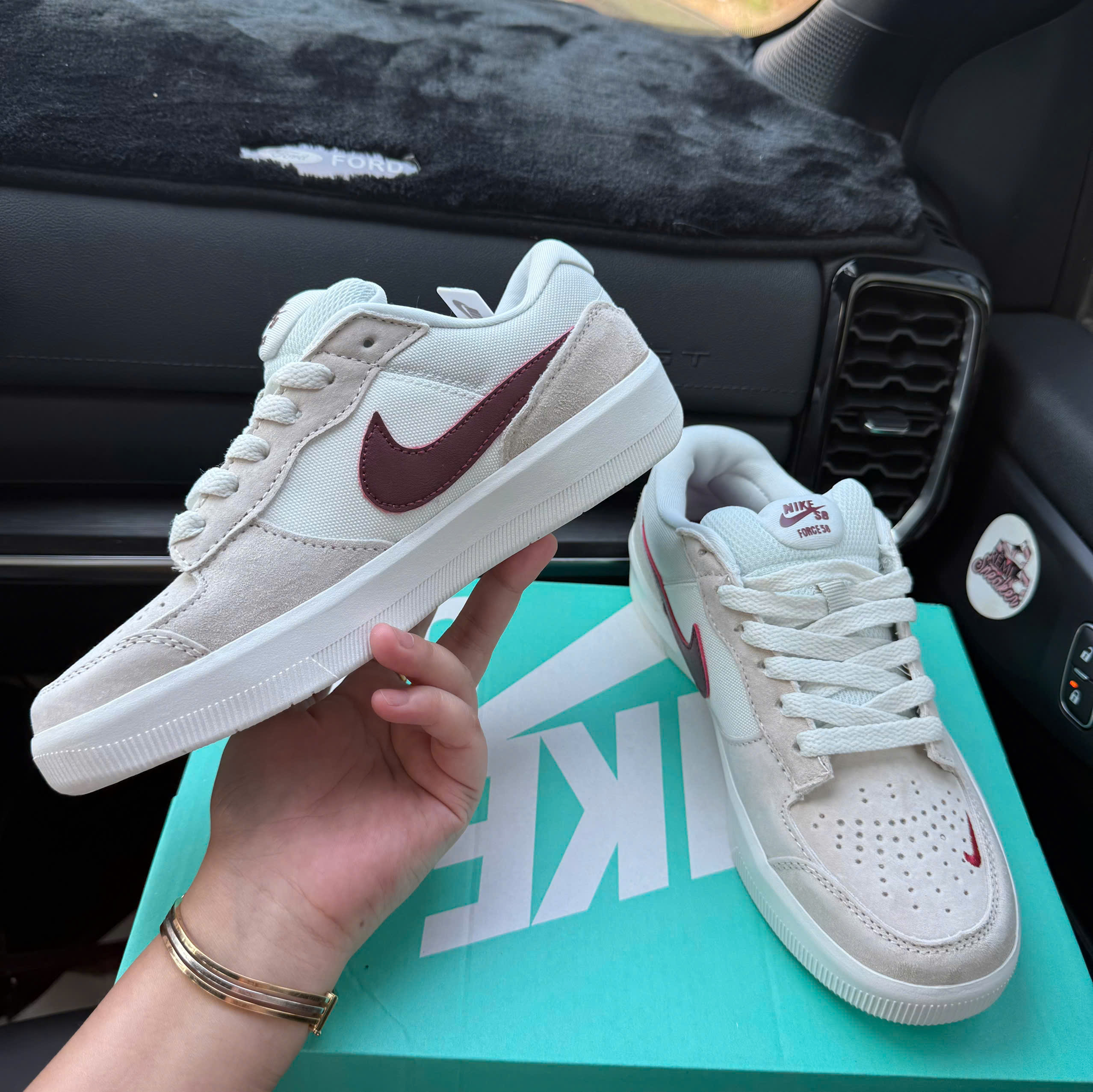 nike sb58 móc đỏ