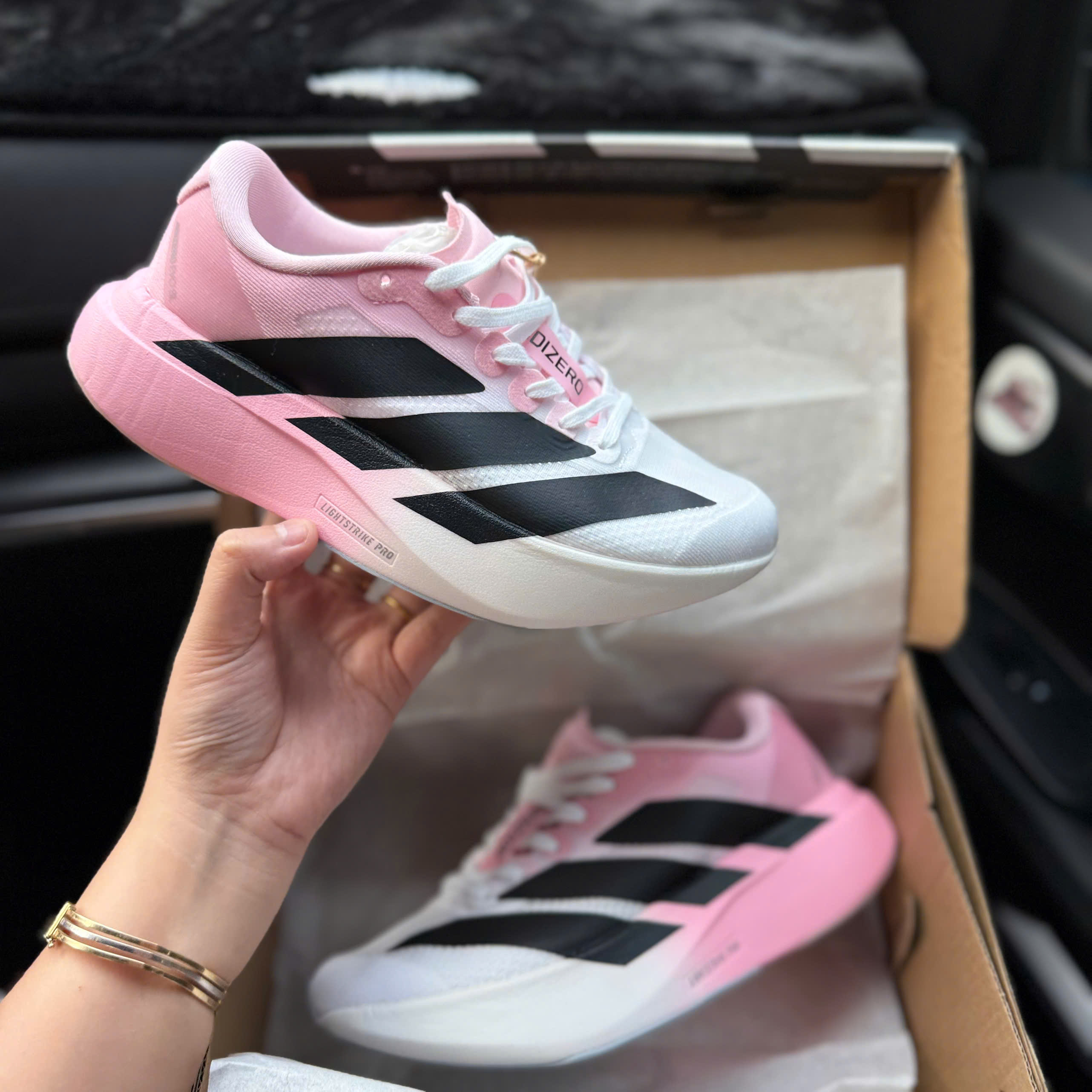 adizero evo hồng
