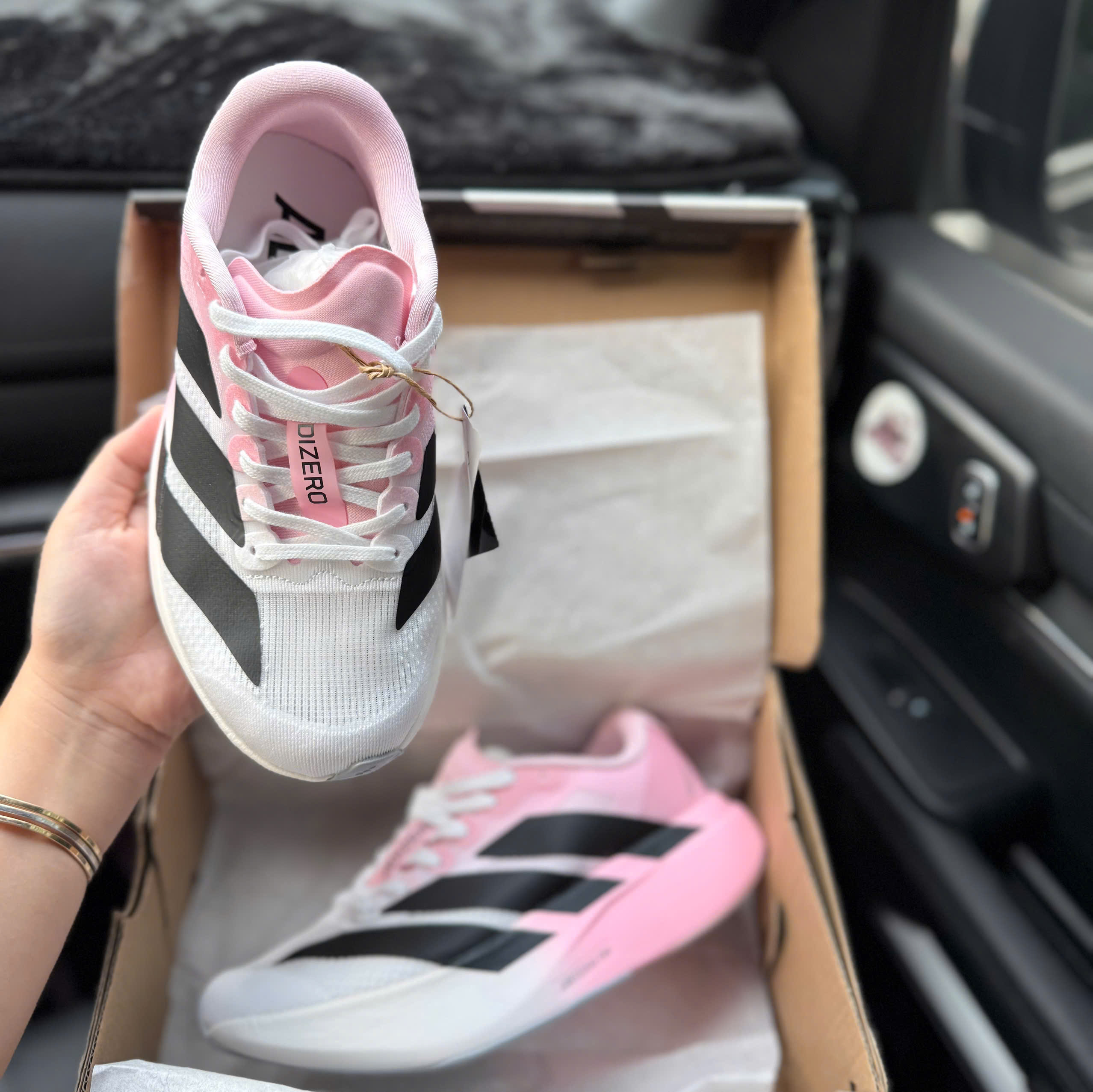 adizero evo hồng