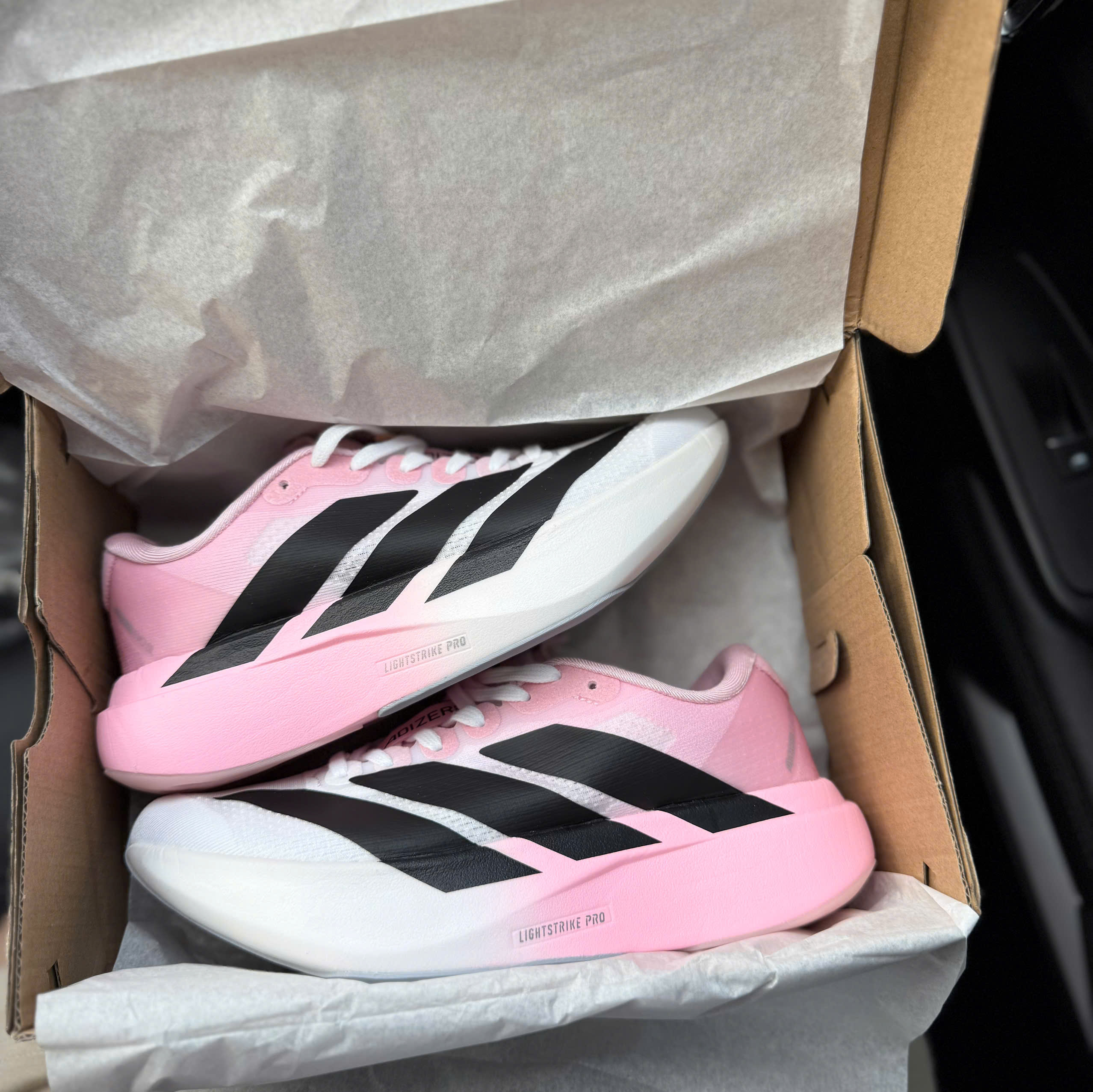adizero evo hồng