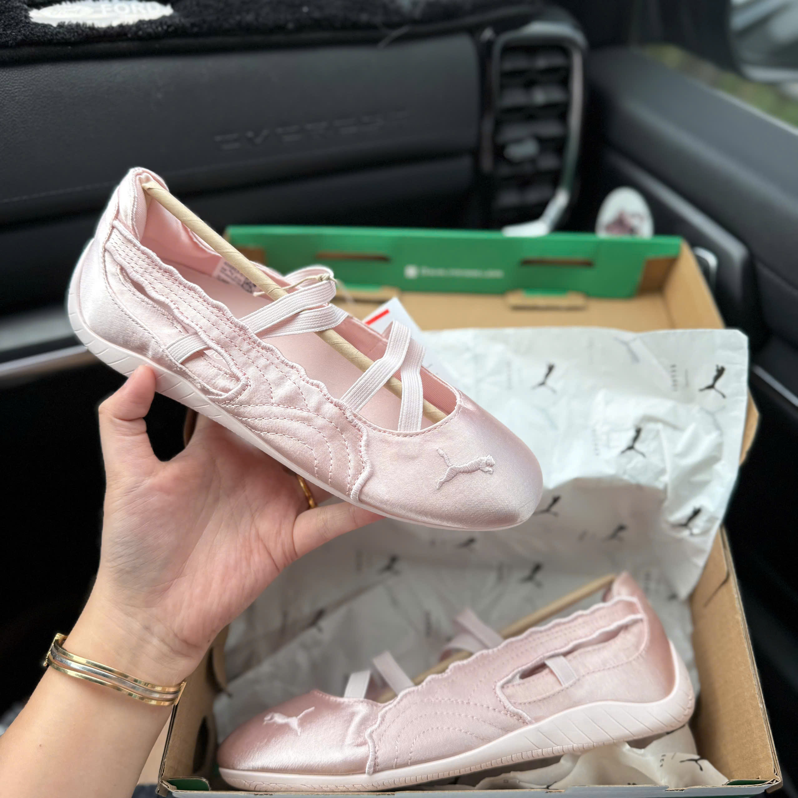 bb puma hồng bóng