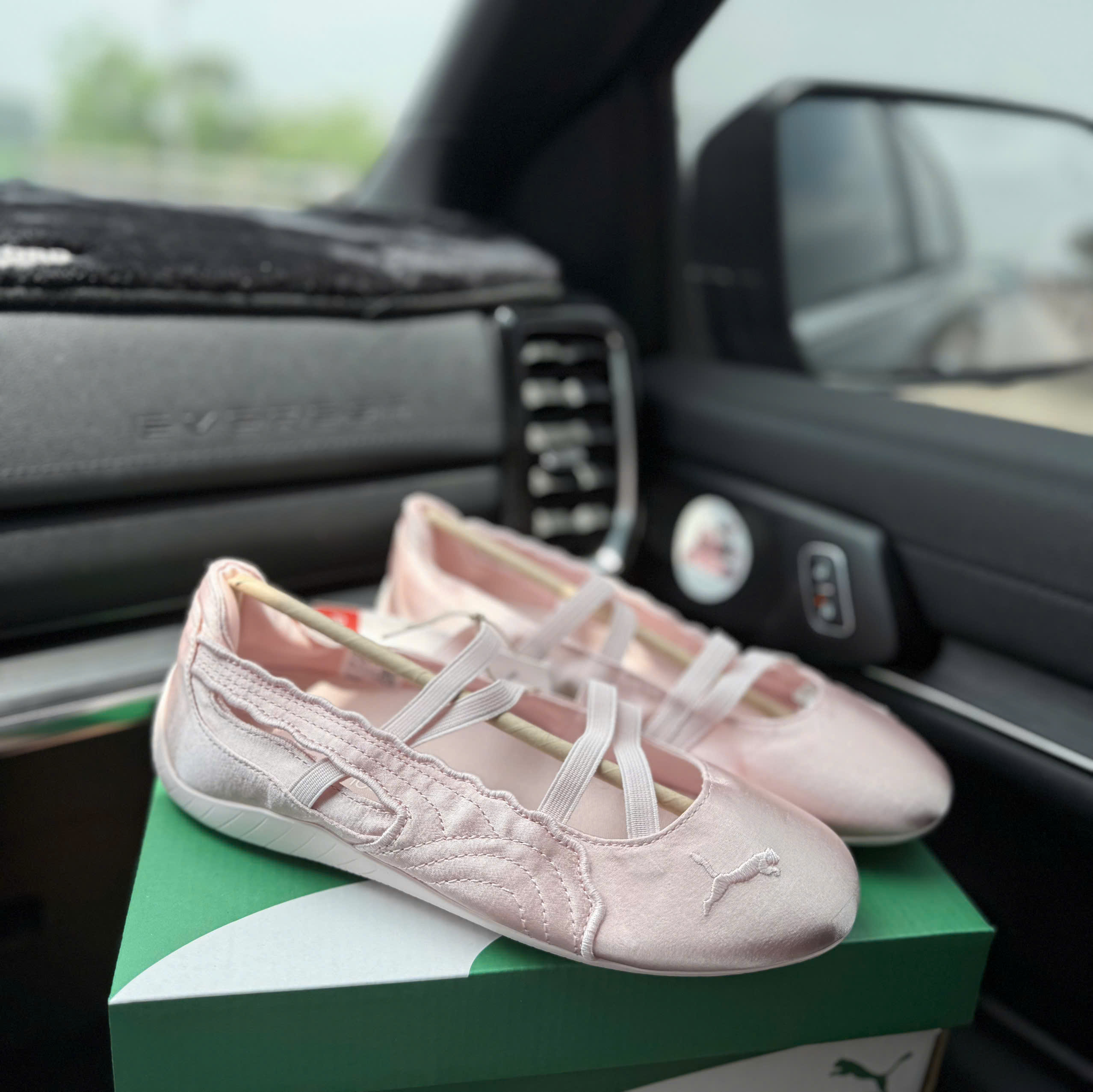 bb puma hồng bóng