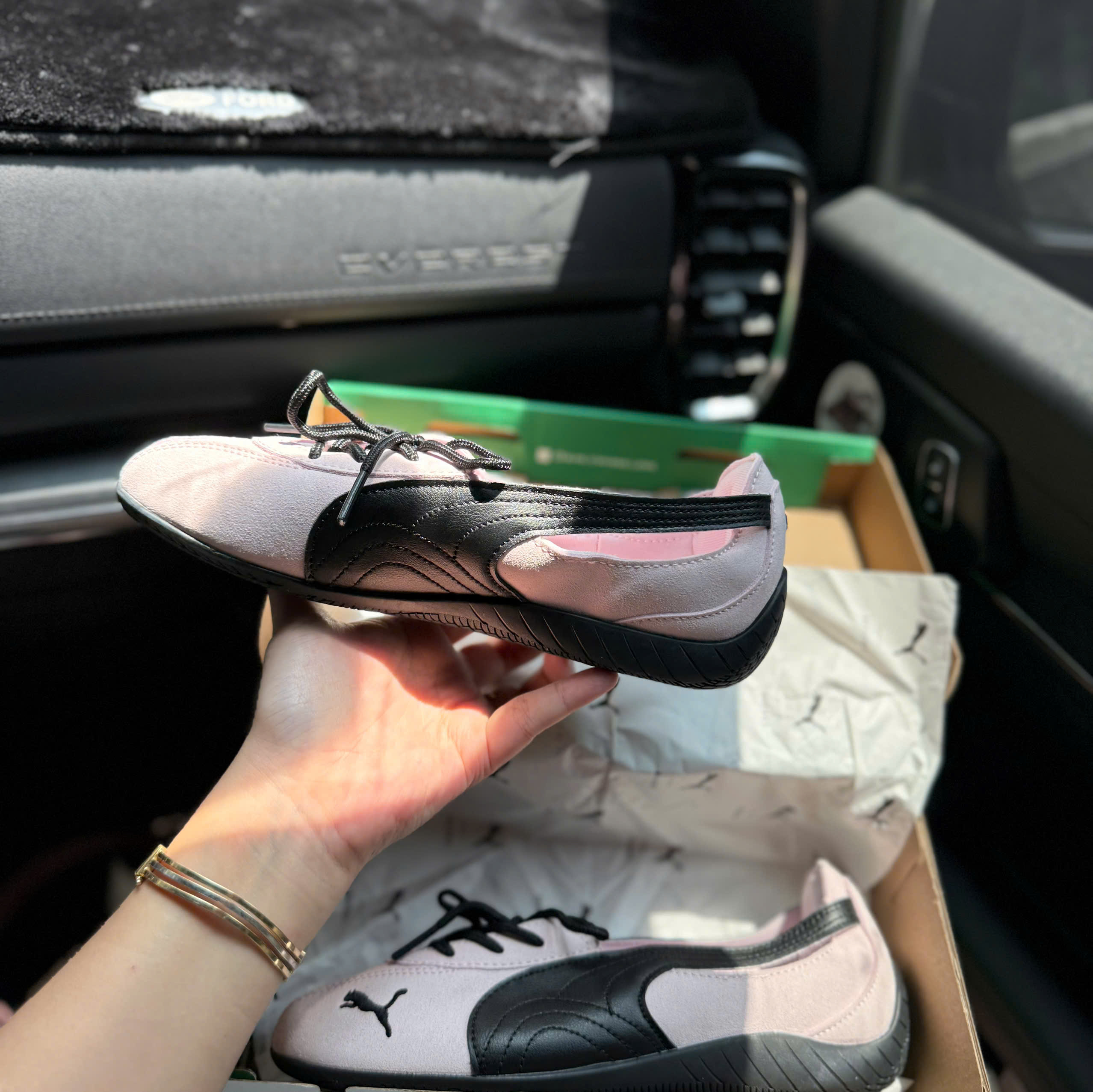 bb puma hồng thắt dây
