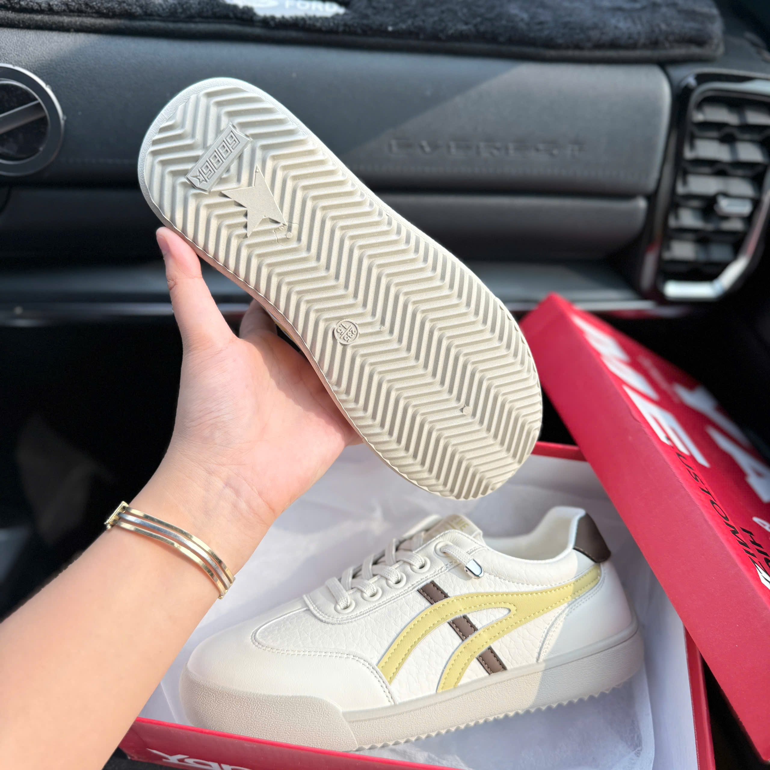 giày yangmei 82/5