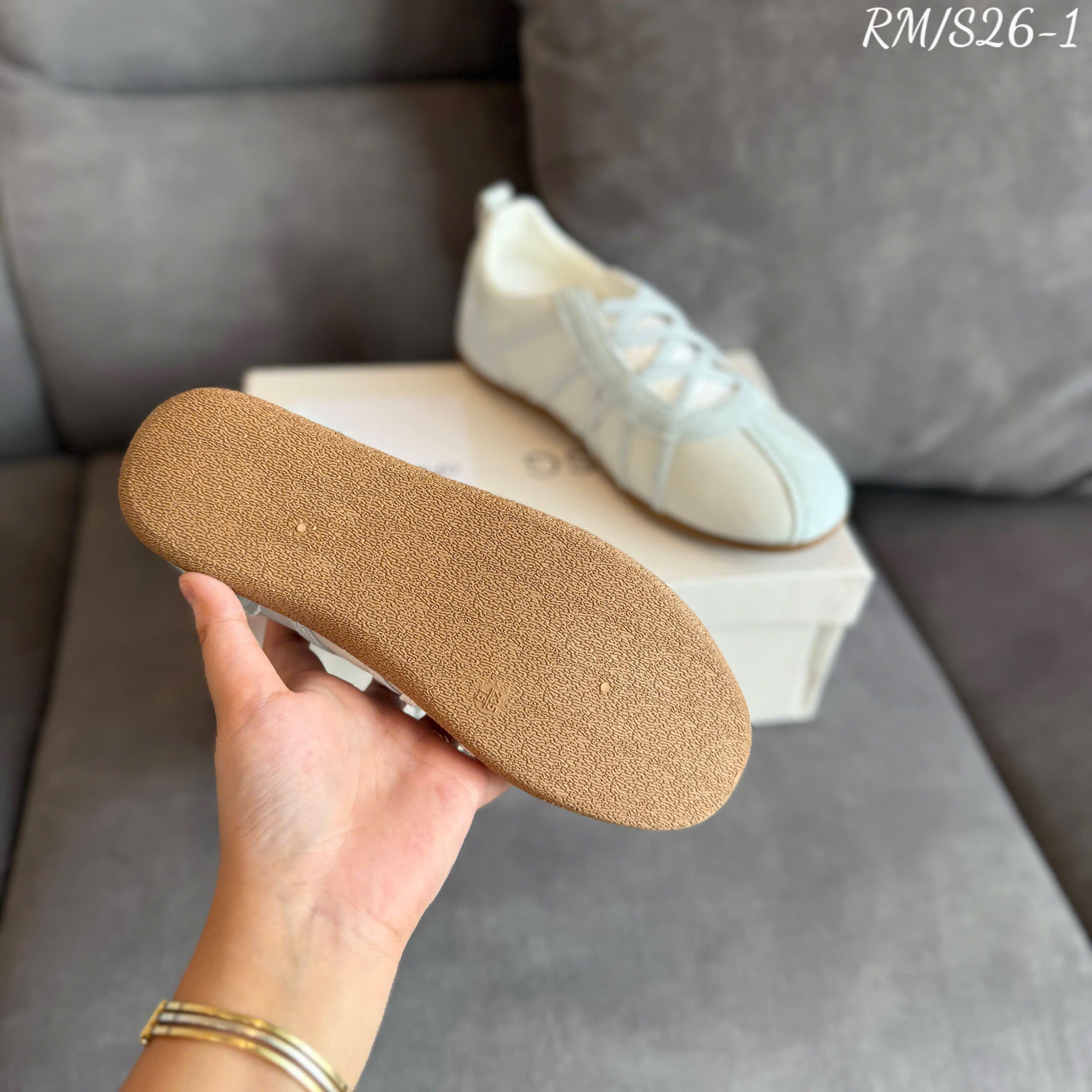 giày thể thao S26-1 xám be