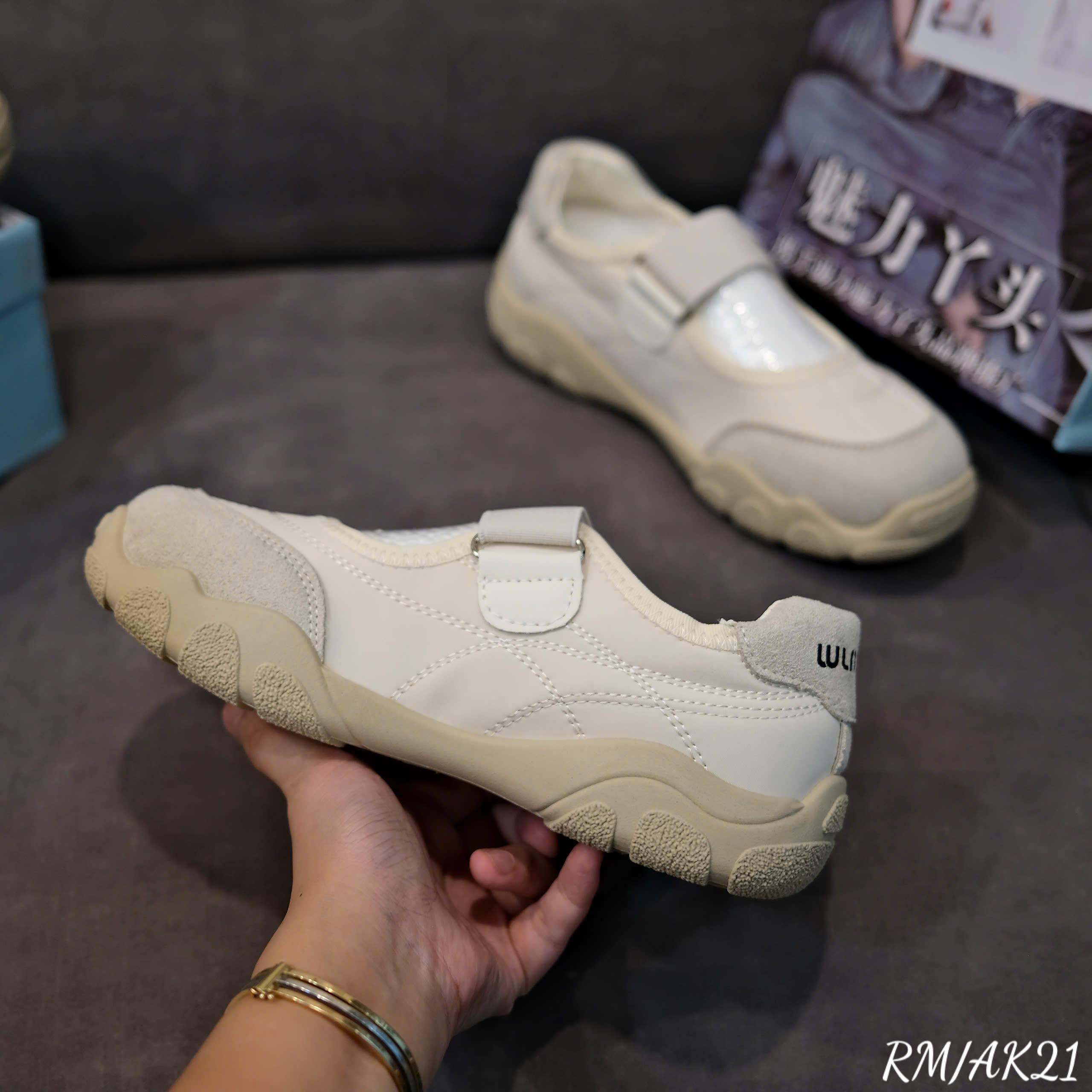 giày quai dán nữ AK21