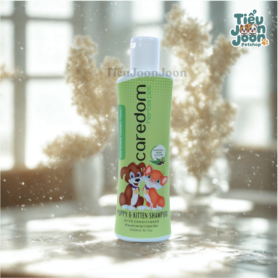 Dầu tắm ve bọ chét cho chó con, mèo con CAREDOM 200ml