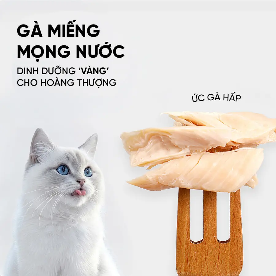 Ức gà hấp nước cốt gà