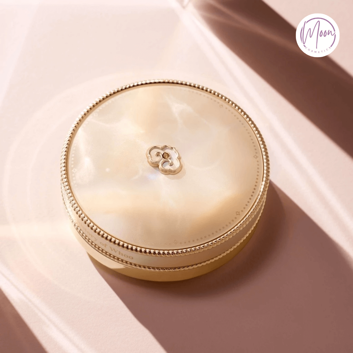Set phấn nước Cushion WHOO Vàng Luxury