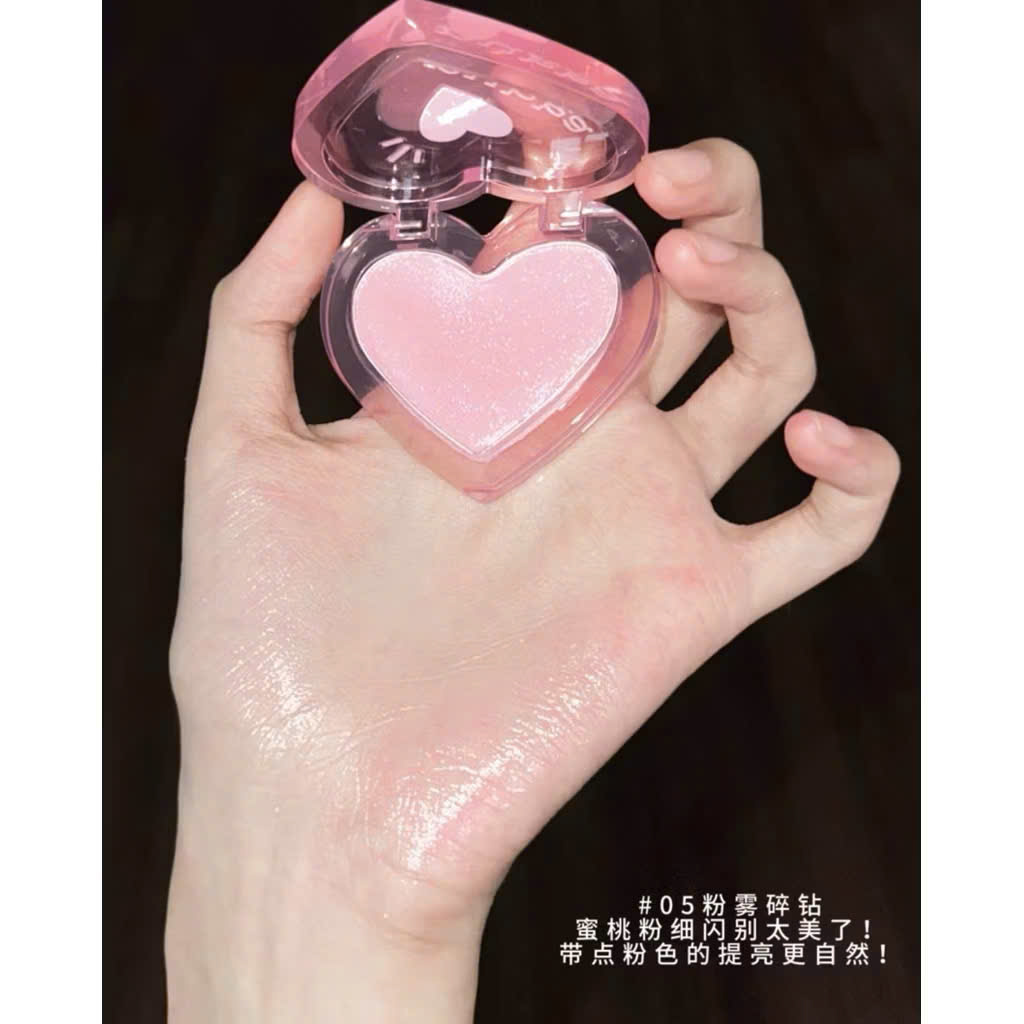 Má Hồng Kem & Highlight Kèm Mút Nukka - Hiệu Ứng Ánh Nước Glowy Căng Bóng