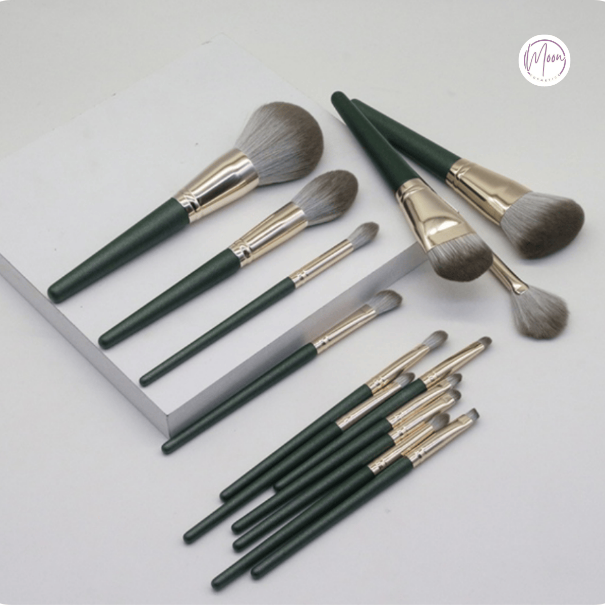 💢 Bộ Cọ Trang Điểm 14 Món Chuyên Nghiệp Mềm Mại