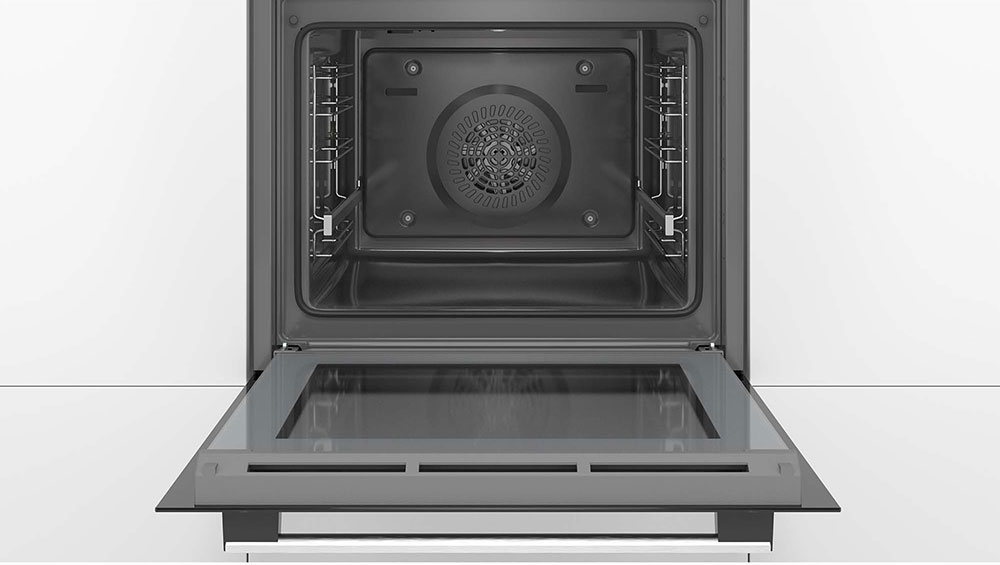 Khoang lò thép tráng men với đèn Halogen chiếu sáng tiện lợi