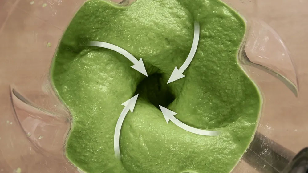 Dòng xoáy nguyên liệu bên trong cối máy Bosch MMB6652B