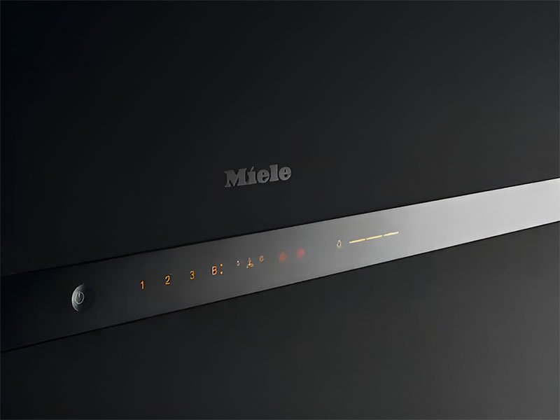 Nếu bộ lọc dầu mỡ hoặc than hoạt tính trong máy hút mùi Miele của bạn đã đạt tới tuổi thọ cần thay thế