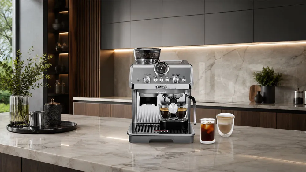 may-pha-ca-phe-delonghi-ec9255m-khong-gian-bep-sang-trong