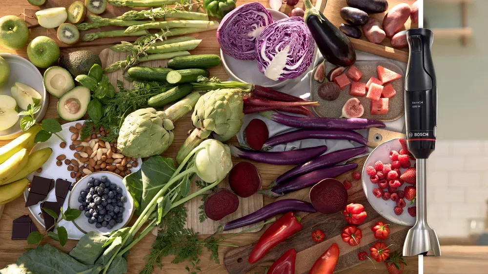 Động cơ mạnh mẽ 1000W trên máy xay Bosch MSM4B624 xử lý thực phẩm cứng nhanh chóng