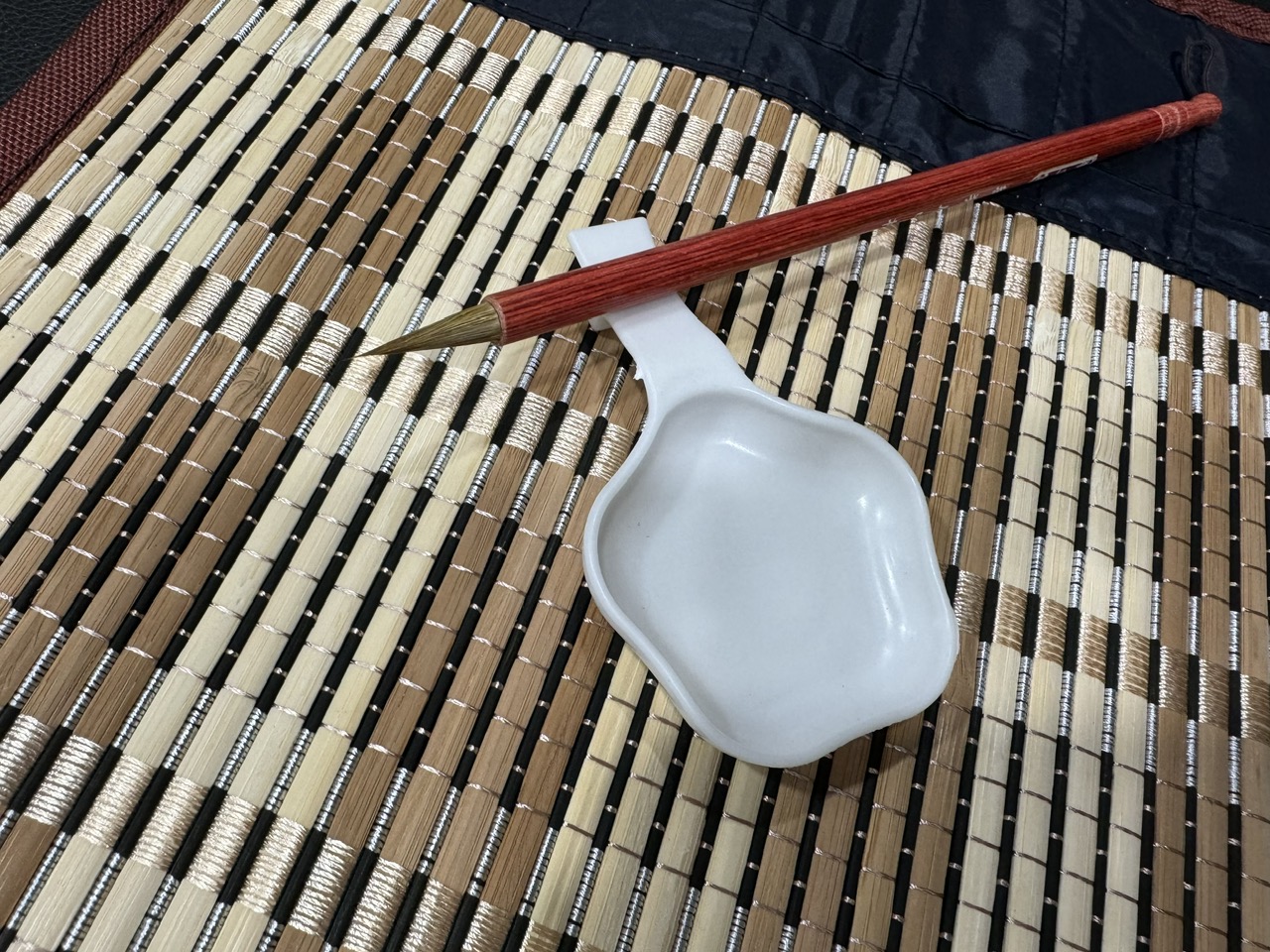 Bút thư pháp Đàn Mộc Tiểu Khải