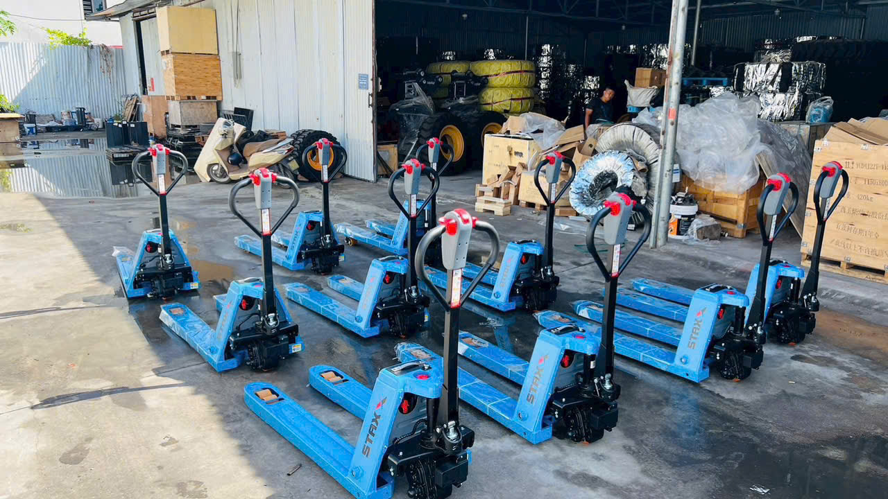 Dịch vụ cho thuê xe nâng tay Hà Nội giá rẻ chỉ từ 1.5 triệu tháng tại Xe nâng 456