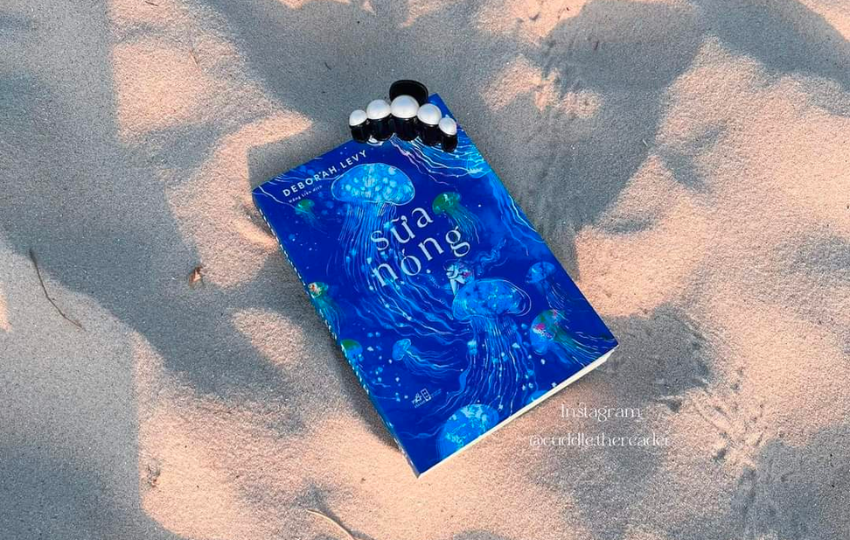 Review sách: SỮA NÓNG - Deborah Levy
