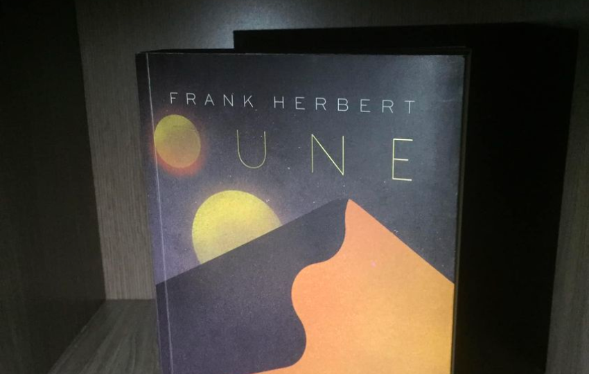 Review sách: XỨ CÁT - Frank Herbert