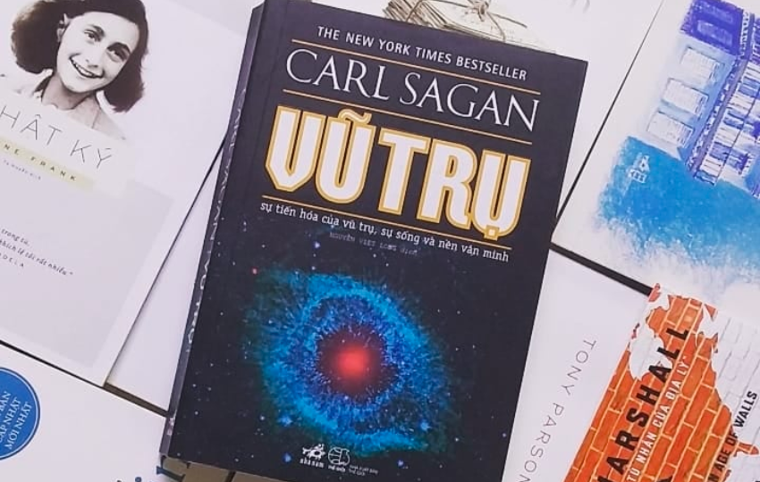 Review sách: VŨ TRỤ – Carl Sagan