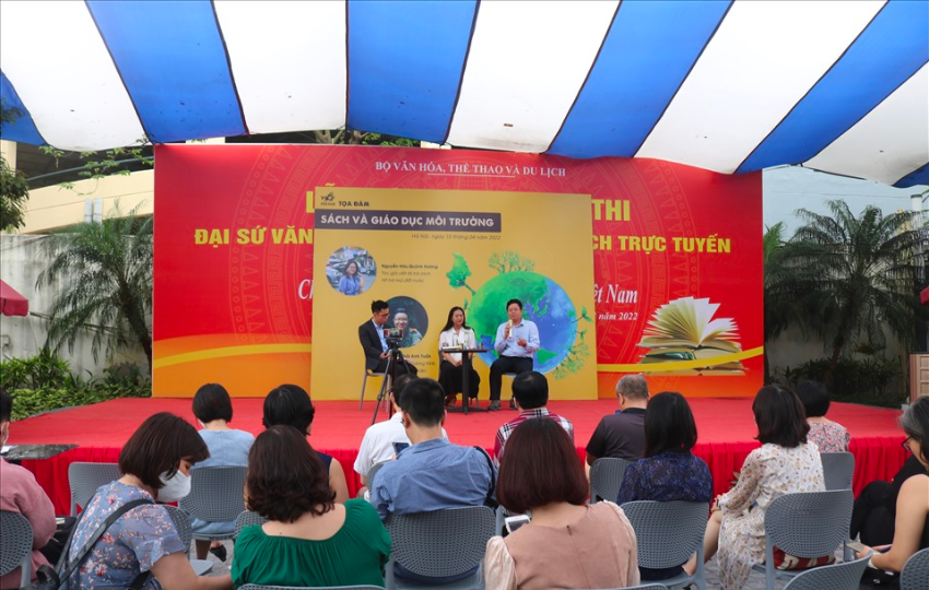 Sách và giáo dục môi trường