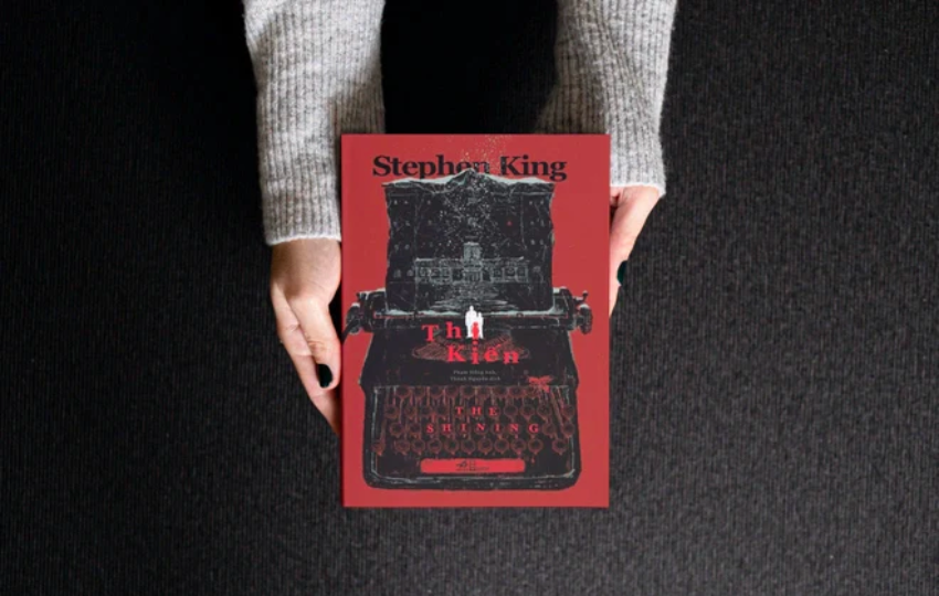 Thị Kiến - từ tiểu thuyết của Stephen King đến phim của Kubrick