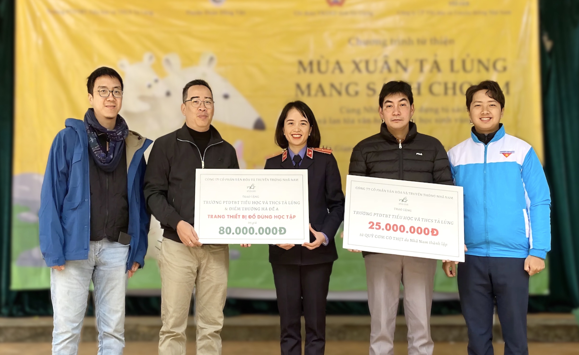 Chương trình từ thiện “Mùa xuân Tả Lủng - Mang sách cho em”: Cùng Nhã Nam xây dựng tủ sách và lan tỏa văn hóa đọc tới học sinh vùng cao