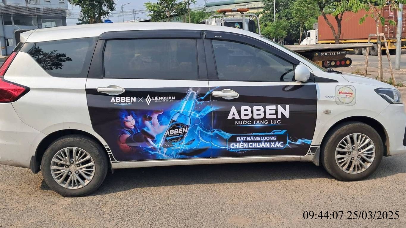 Dán decal xe Công Nghệ
