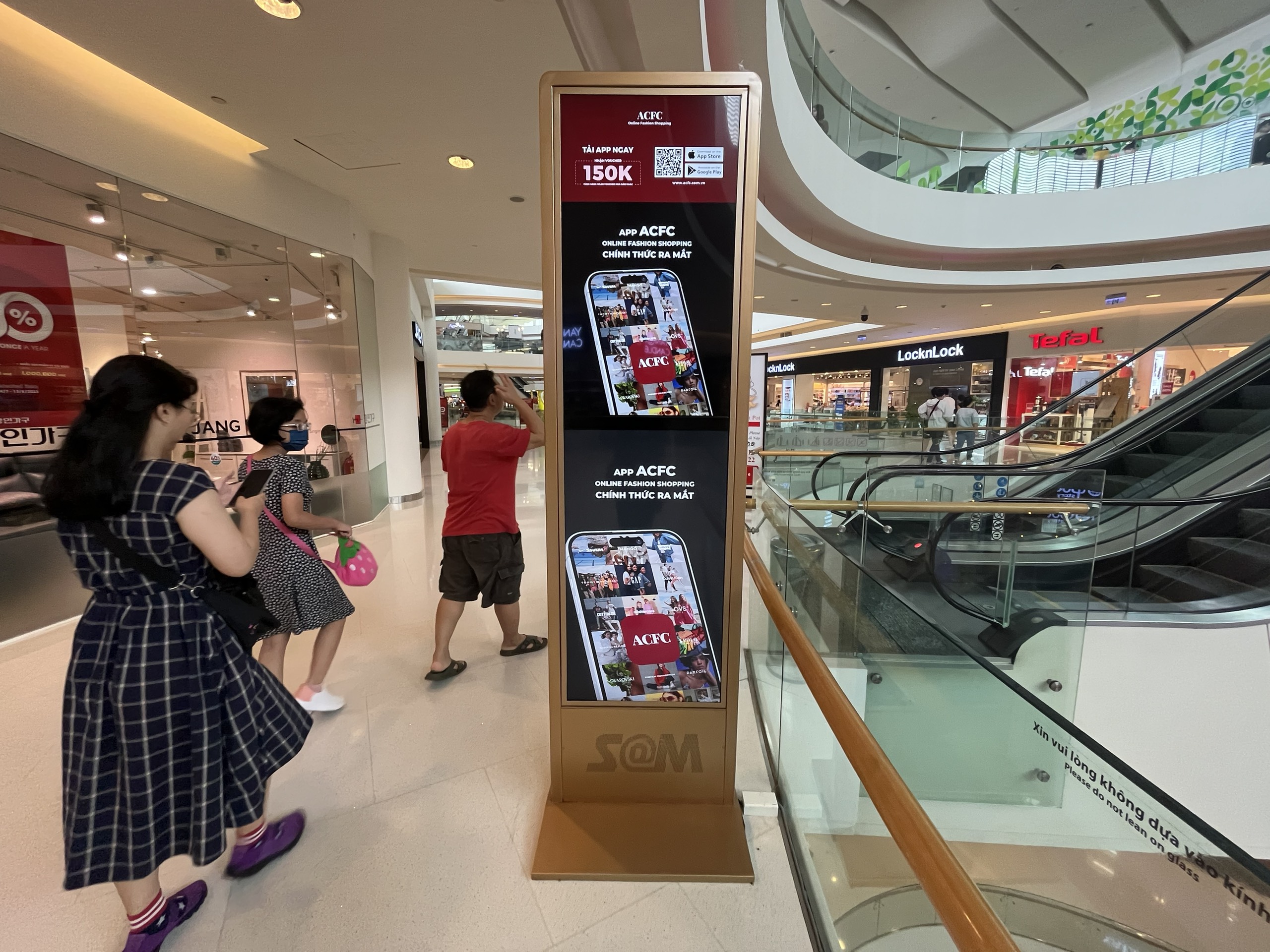 Crescent Mall