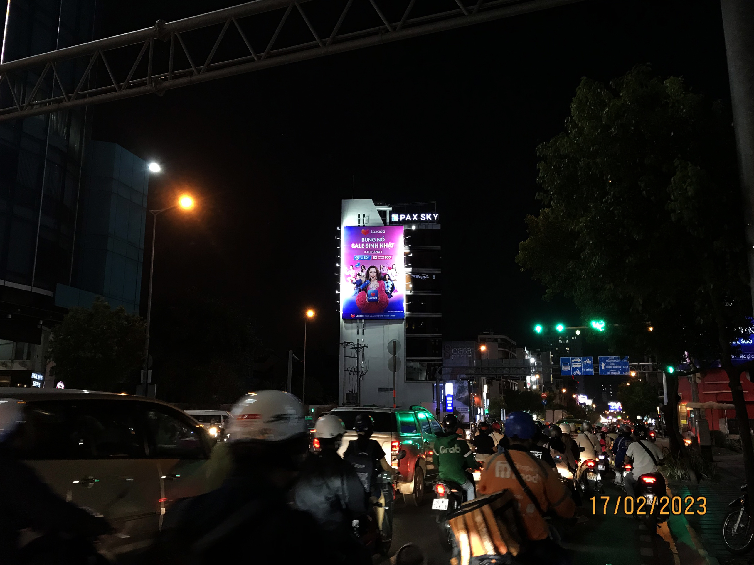 Billboard 255 Nam Kỳ Khởi  Nghĩa