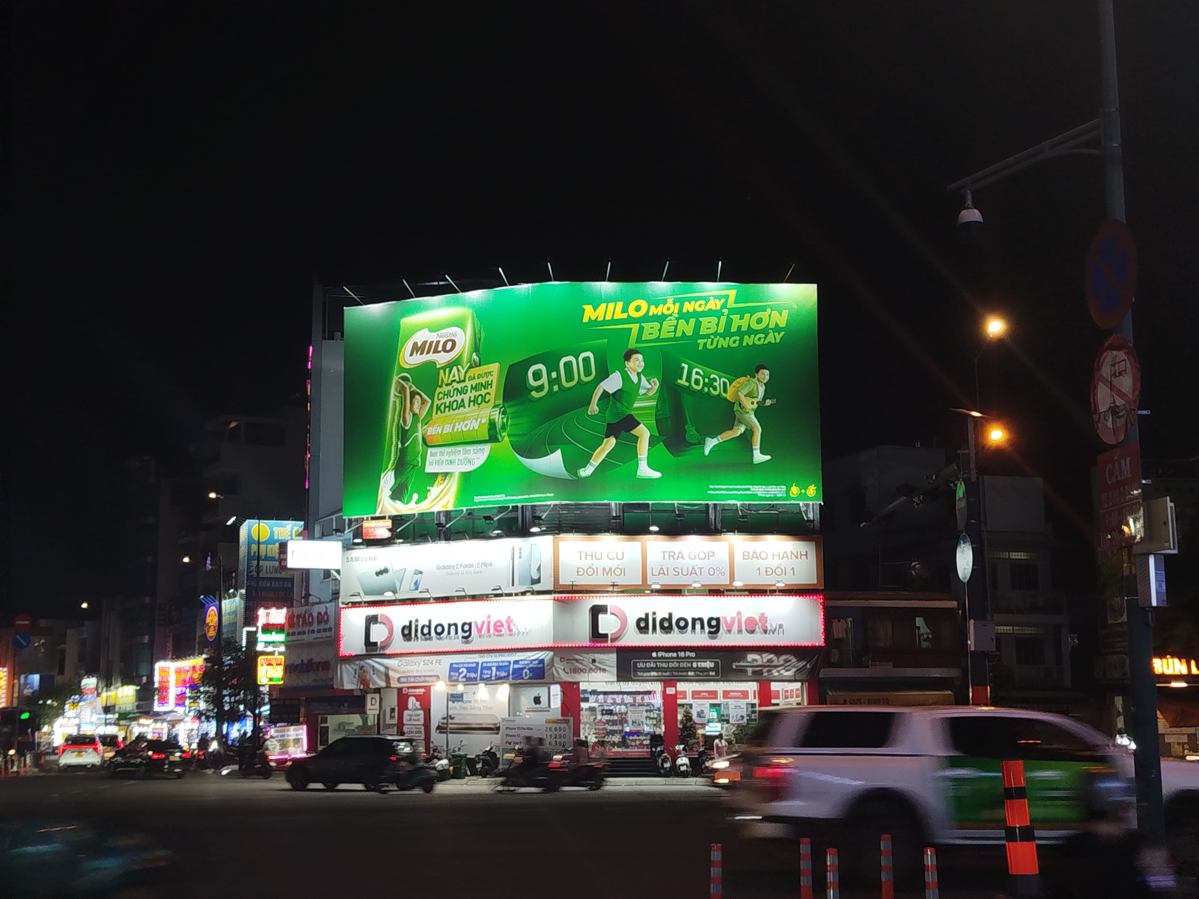 Billboard 626 Lê Quang Định