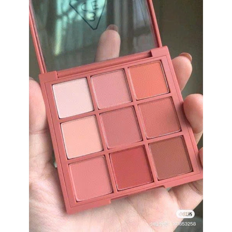 Bảng Phấn Mắt 3CE Multi Eye Color 9 Ô Nhũ Lấp Lánh Chính Hãng