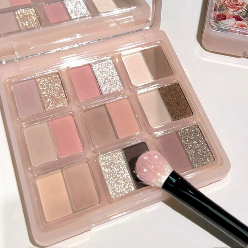 [TẶNG CỌ MẮT] Bảng mắt 18 ô Hold Live Sweet Garden Bunny (HL692)