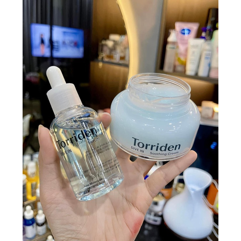 Serum Tinh chất Cấp nước phục hồi Torriden DIVE-IN Hyaluronic Acid HA phân tử thấp
