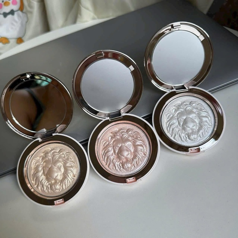 Phấn Bắt Sáng Sư Tử Lion Gloss Powder Highlight mềm mịn sang chỉnh bám phấn lên màu đẹp