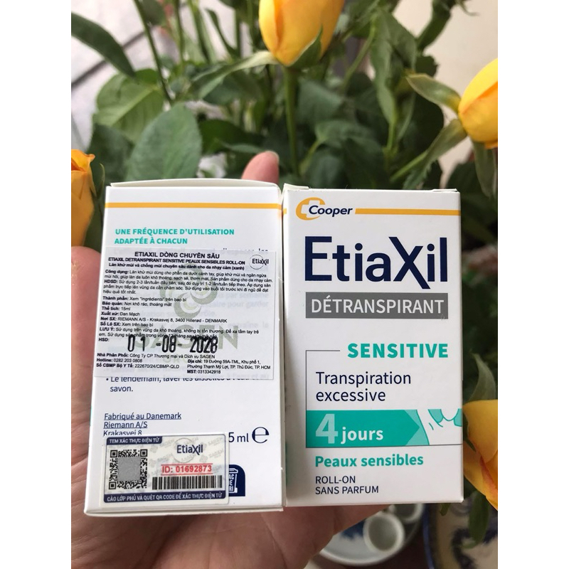 Lăn khử mùi Etiaxil Pháp 15ml khử mùi giảm mồ hôi hiệu quả