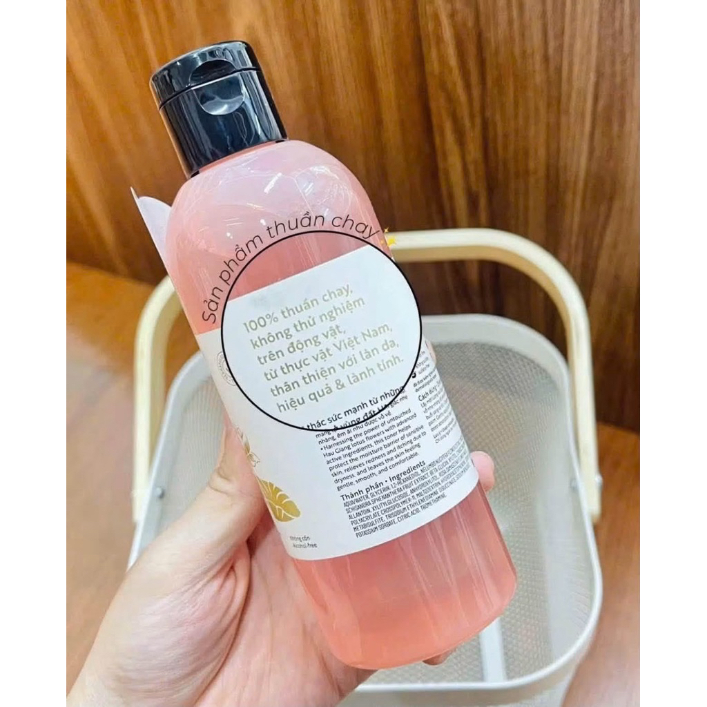 Toner Cocoon Sen Hậu Giang Làm Dịu Phục Hồi Đa Nhiệm Cho Da Rất Nhạy Cảm 310ml