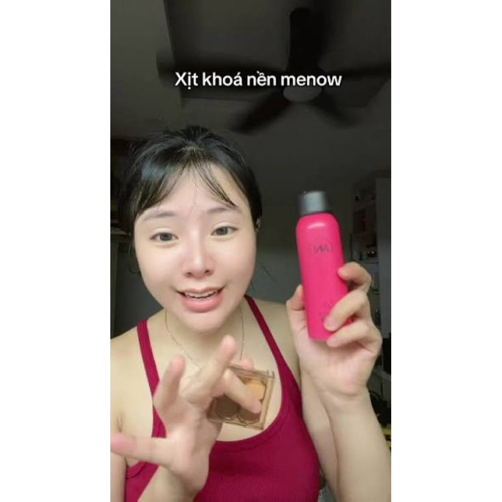 Xịt khóa nền MENOW 100ml – Giữ lớp trang điểm bền màu, kiềm dầu, không trôi