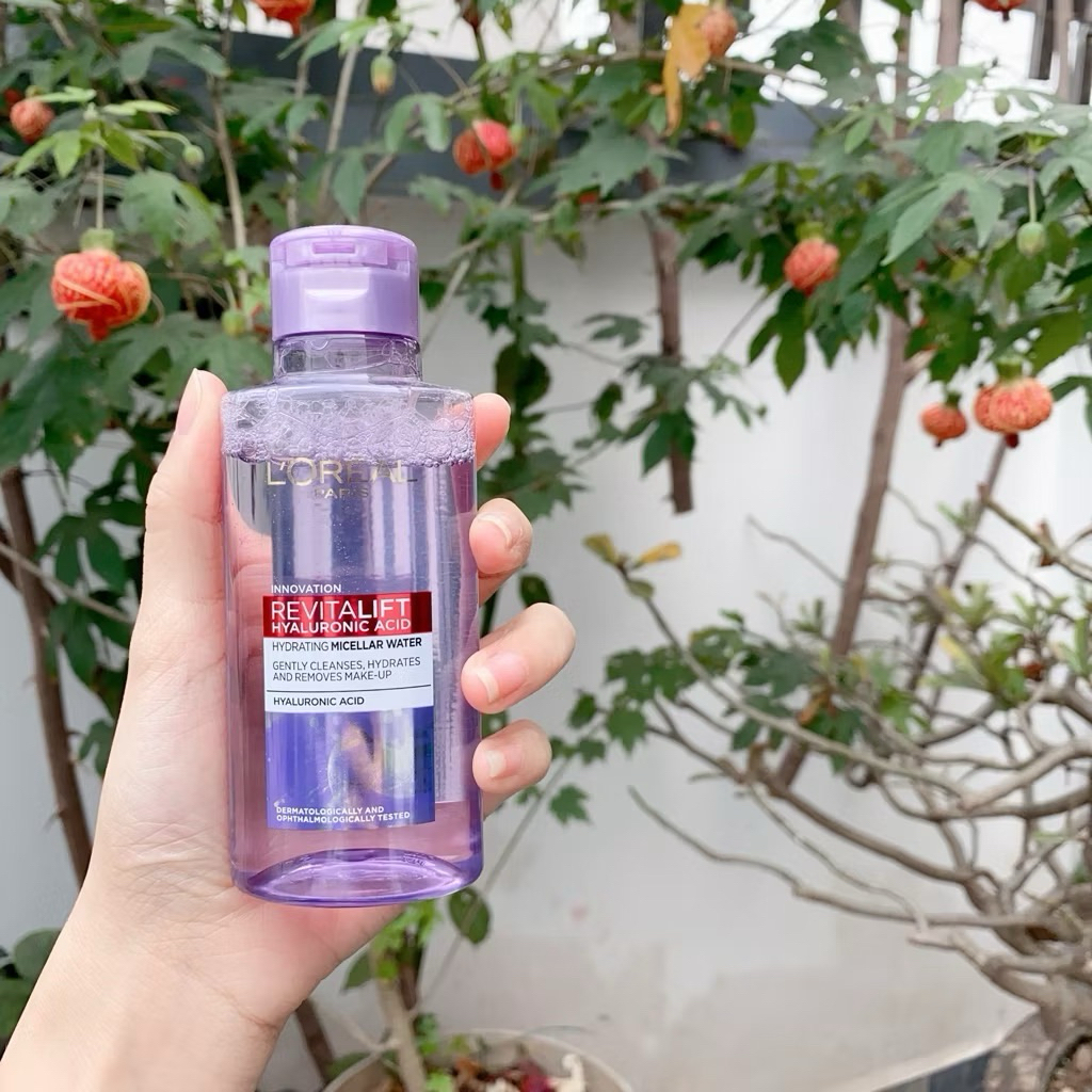 Nước Tẩy Trang Làm Sạch Sâu, Cấp Ẩm Cho Da Loreal L'Oreal Paris 3 in 1 Micellar Water Pháp 400ml